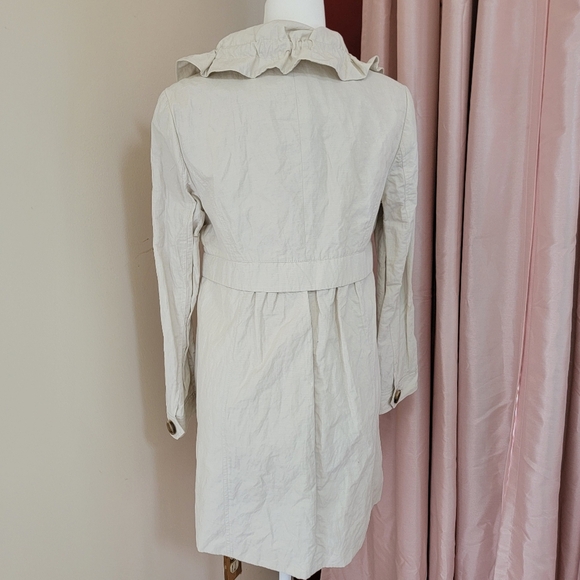 LOFT Cream Trench Coat with Classic Design Size Medium Petite NWT - Picture 3 of 10